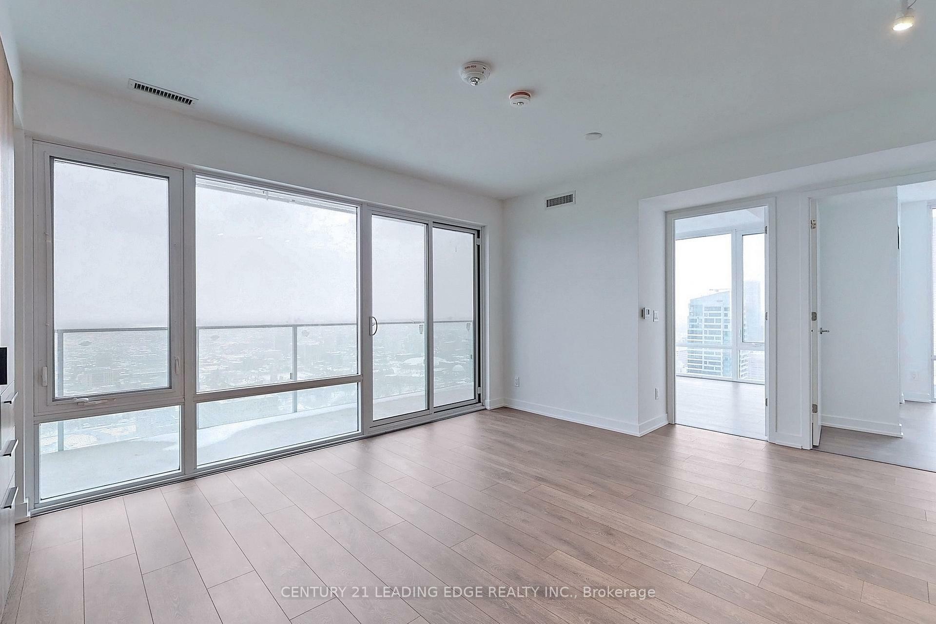 Property Photo: 501 Yonge St 5102 ON M4Y 0G8