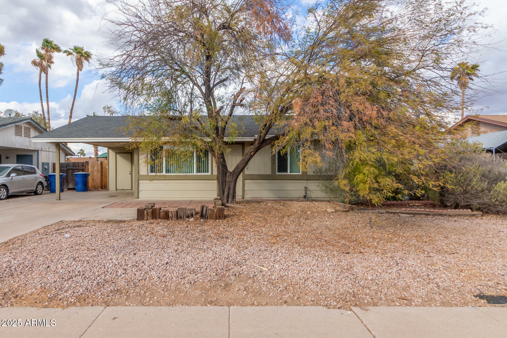 Property Photo:  904 W Tulane Drive  AZ 85283 