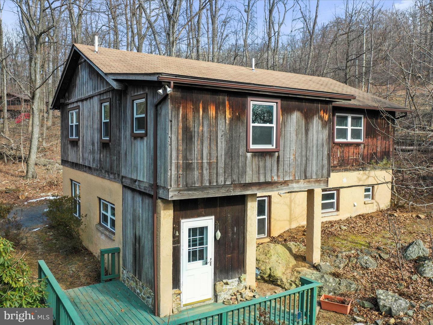 Property Photo:  115 Old Log Road  VA 22642 