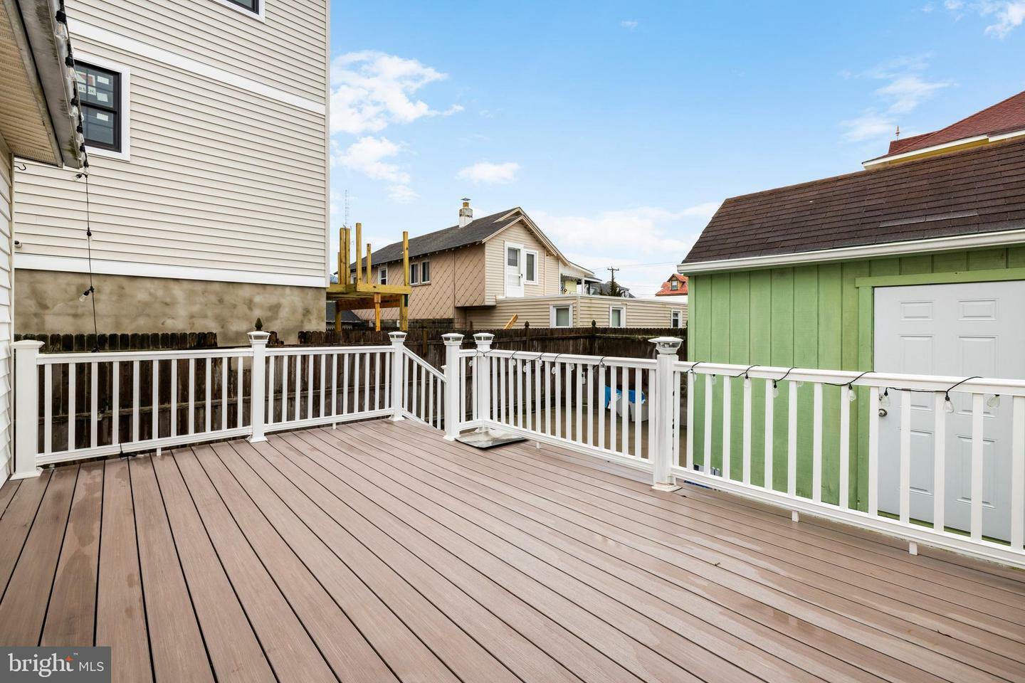 Property Photo:  222 W Magnolia Avenue  NJ 08260 