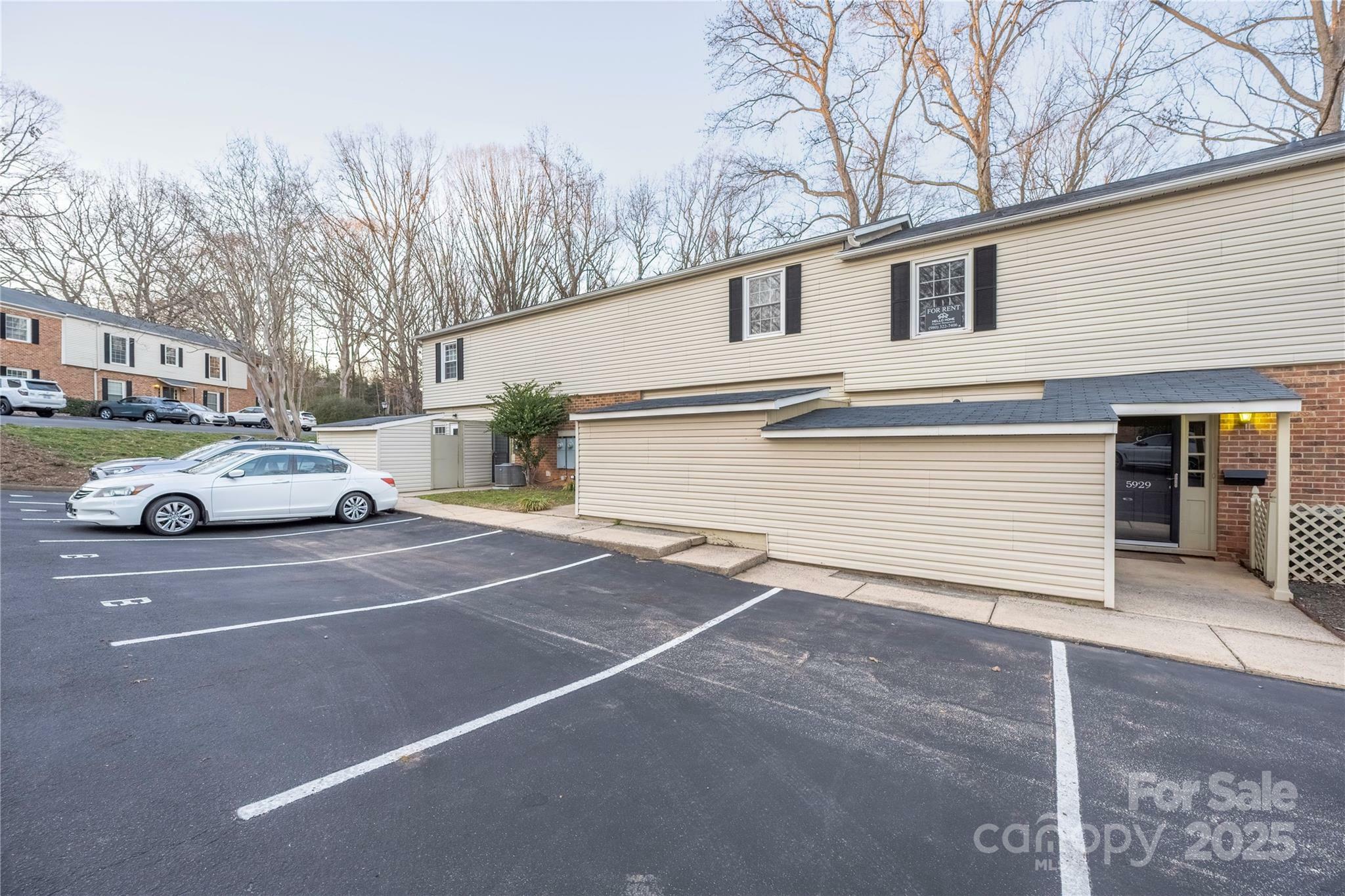 Property Photo:  5929 Quail Hollow Road B  NC 28210 