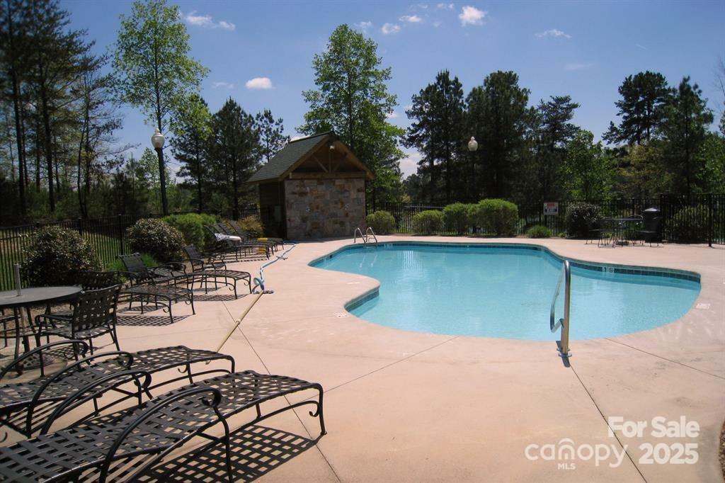 Property Photo:  5200 Port Lane  NC 28630 