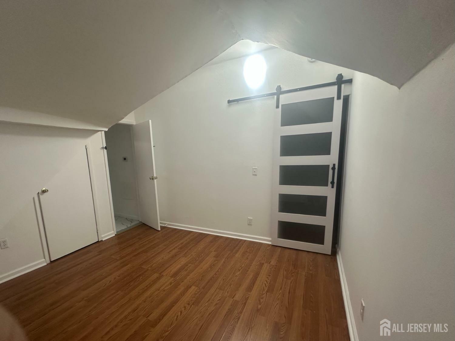 Property Photo:  2859 Vauxhall Road 3  NJ 07088 