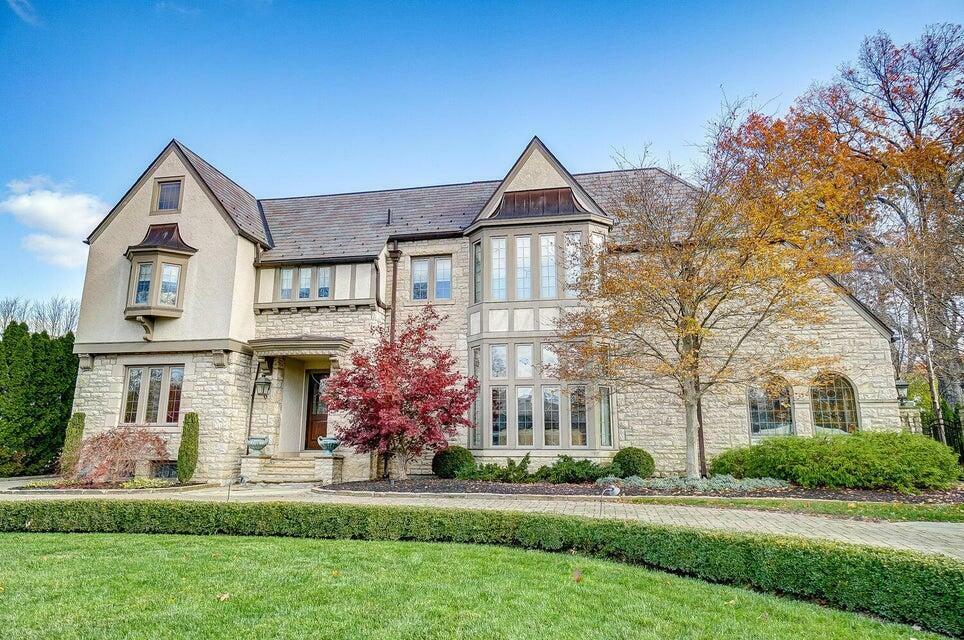 2528 Tremont Road  Columbus OH 43221 photo