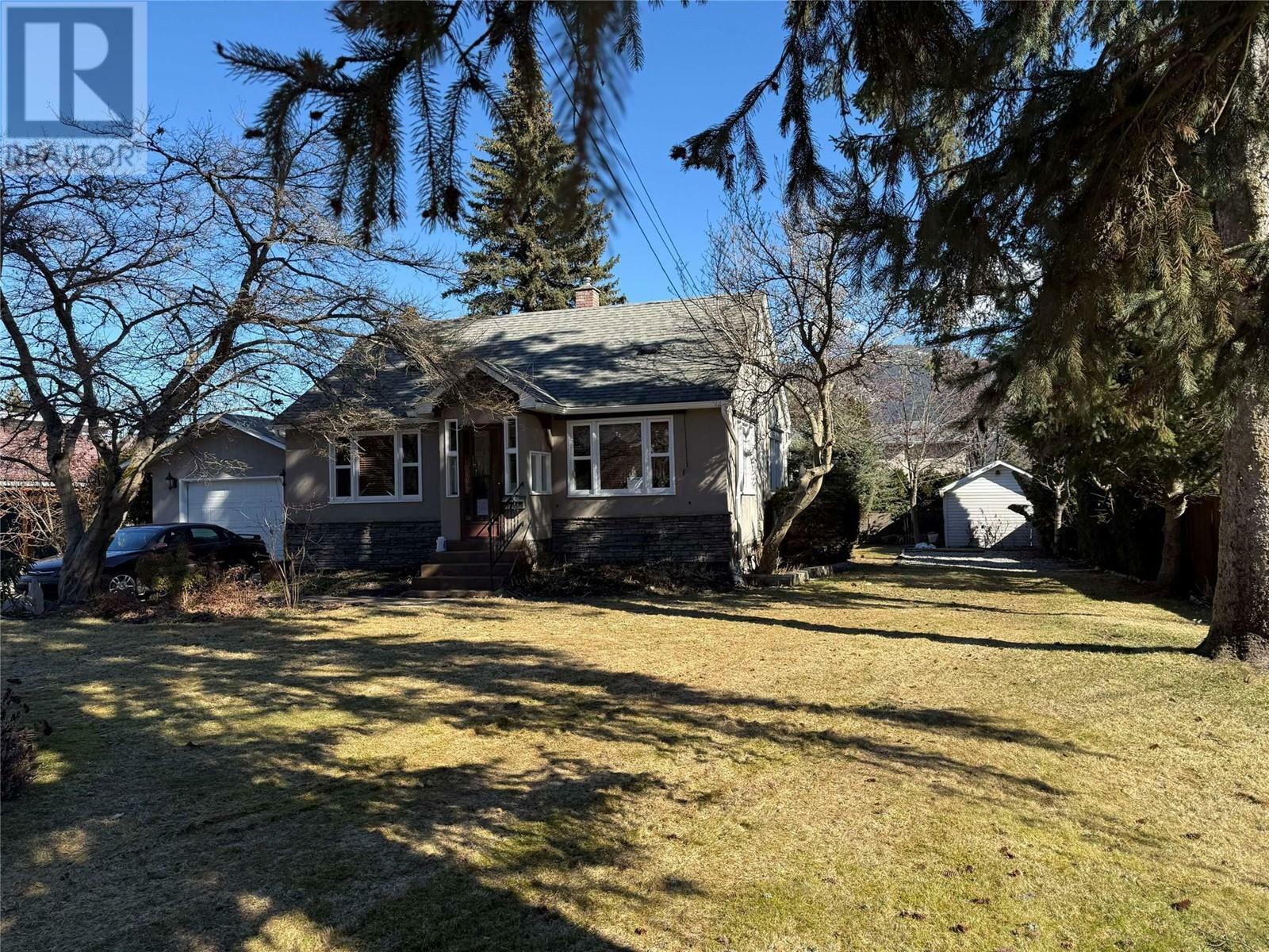 Property Photo: 2413 10th Avenue BC V1N 3A1