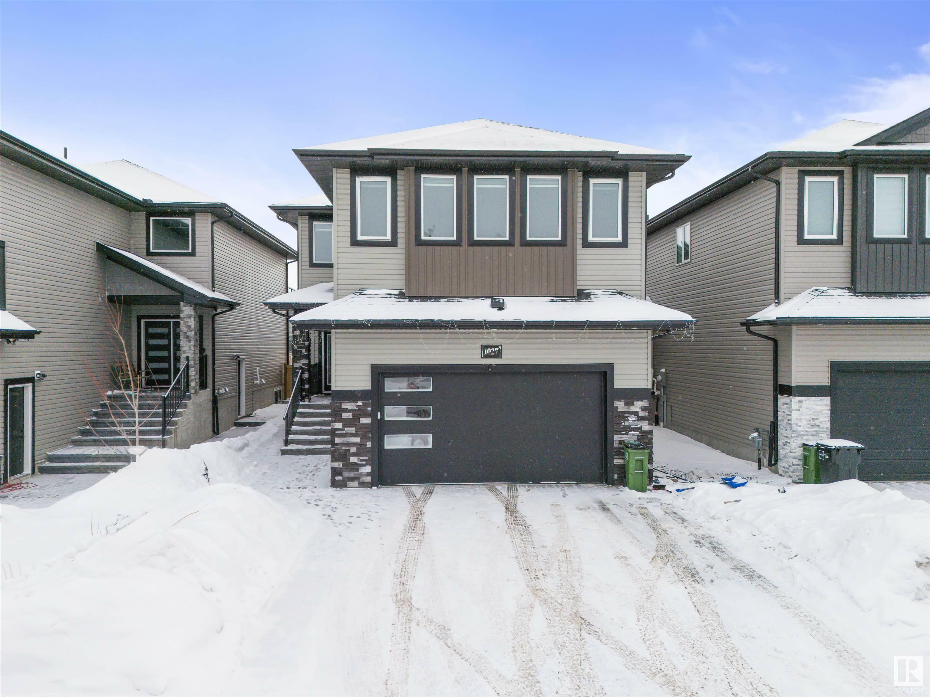 1027 150 Avenue NW  Edmonton AB T5Y 4C1 photo