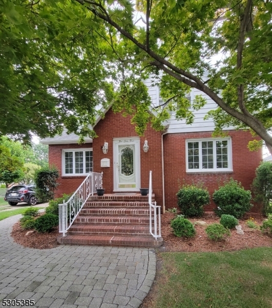 Property Photo:  264 Grove St  NJ 07644 