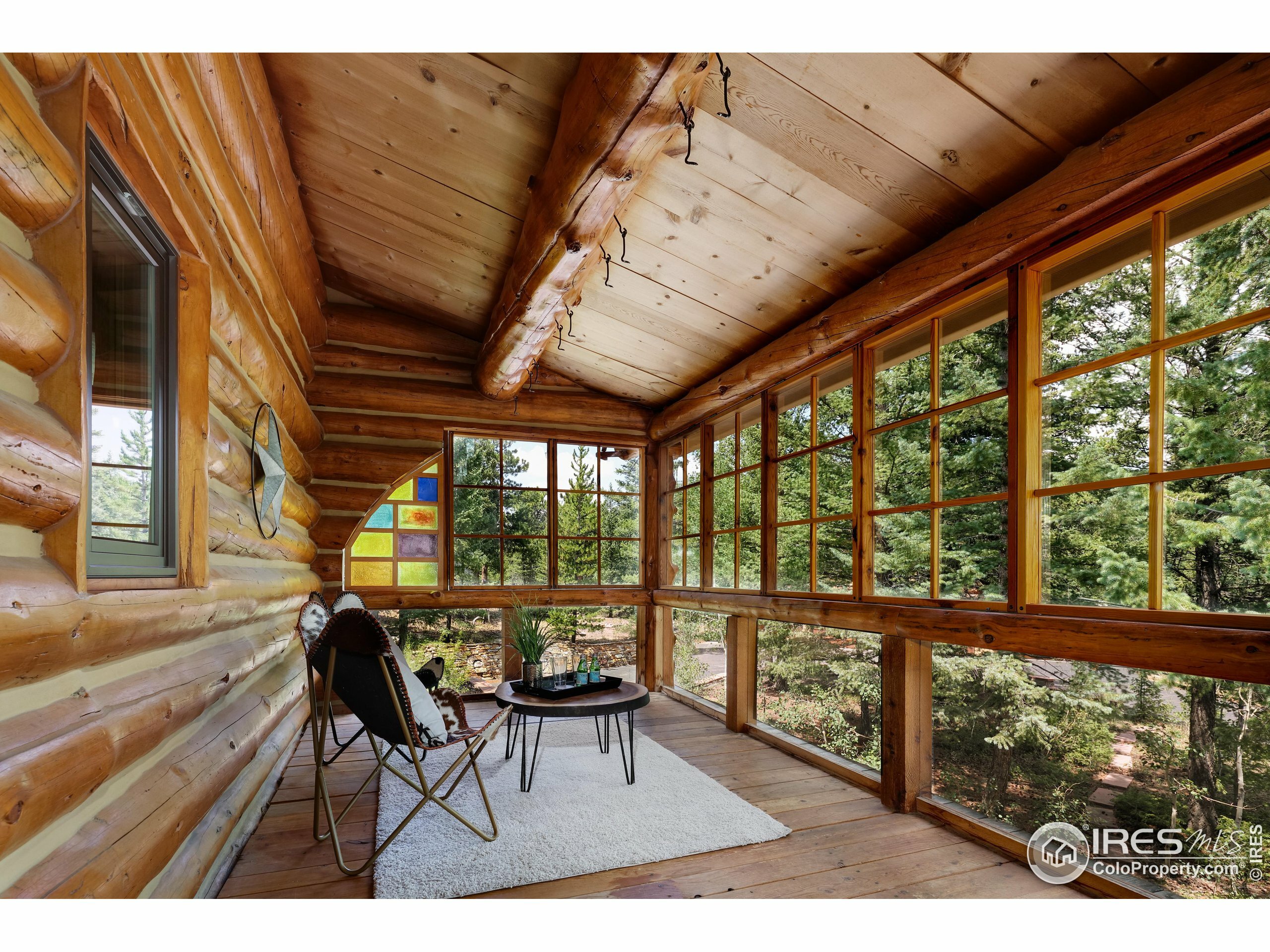 Property Photo:  625 N Beaver Rd  CO 80466 