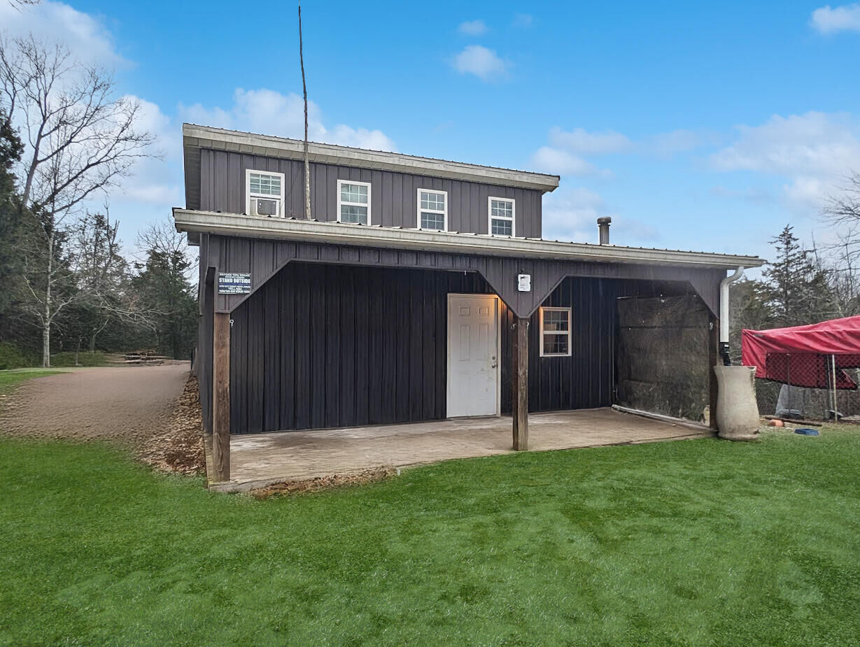 Property Photo: 1325 Hoop Hole Road KY 40342