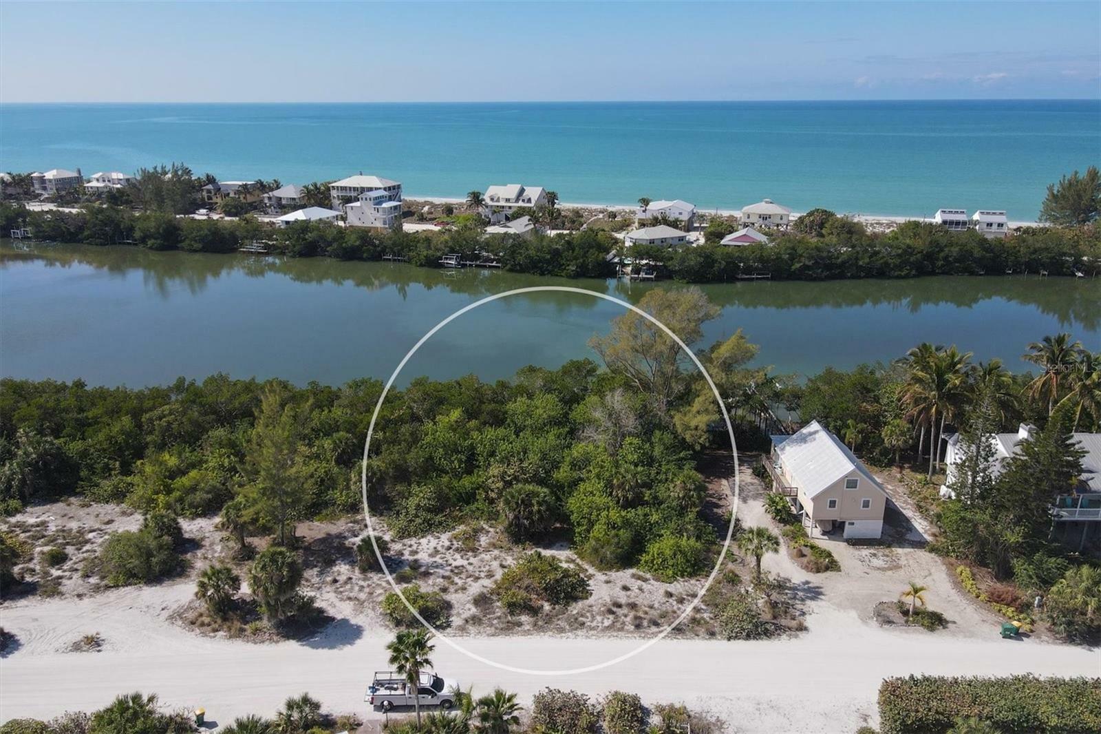 Property Photo: 61 Bocilla Drive FL 33946