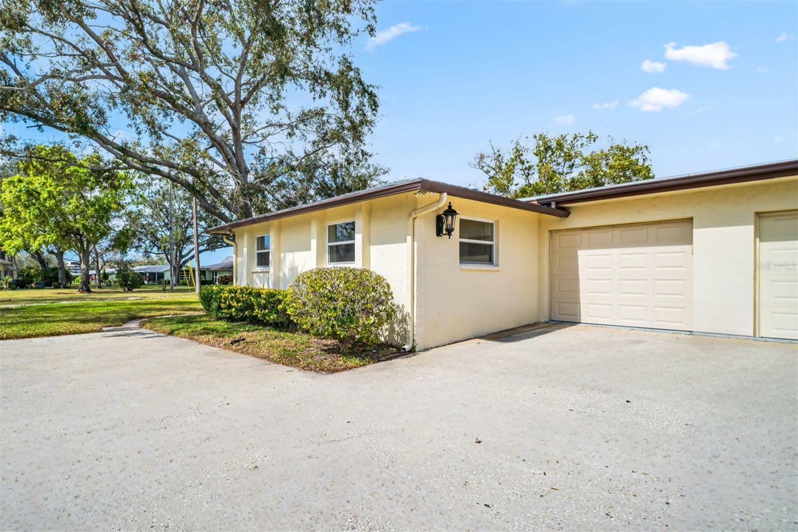 Property Photo:  1227 Queen Anne Drive C  FL 34684 