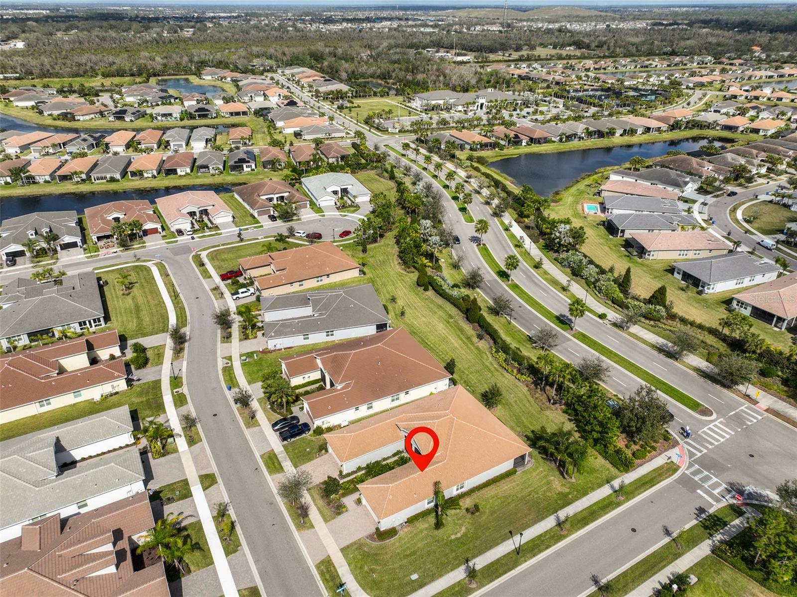 Property Photo:  4903 Avila Lakes Drive  FL 33598 