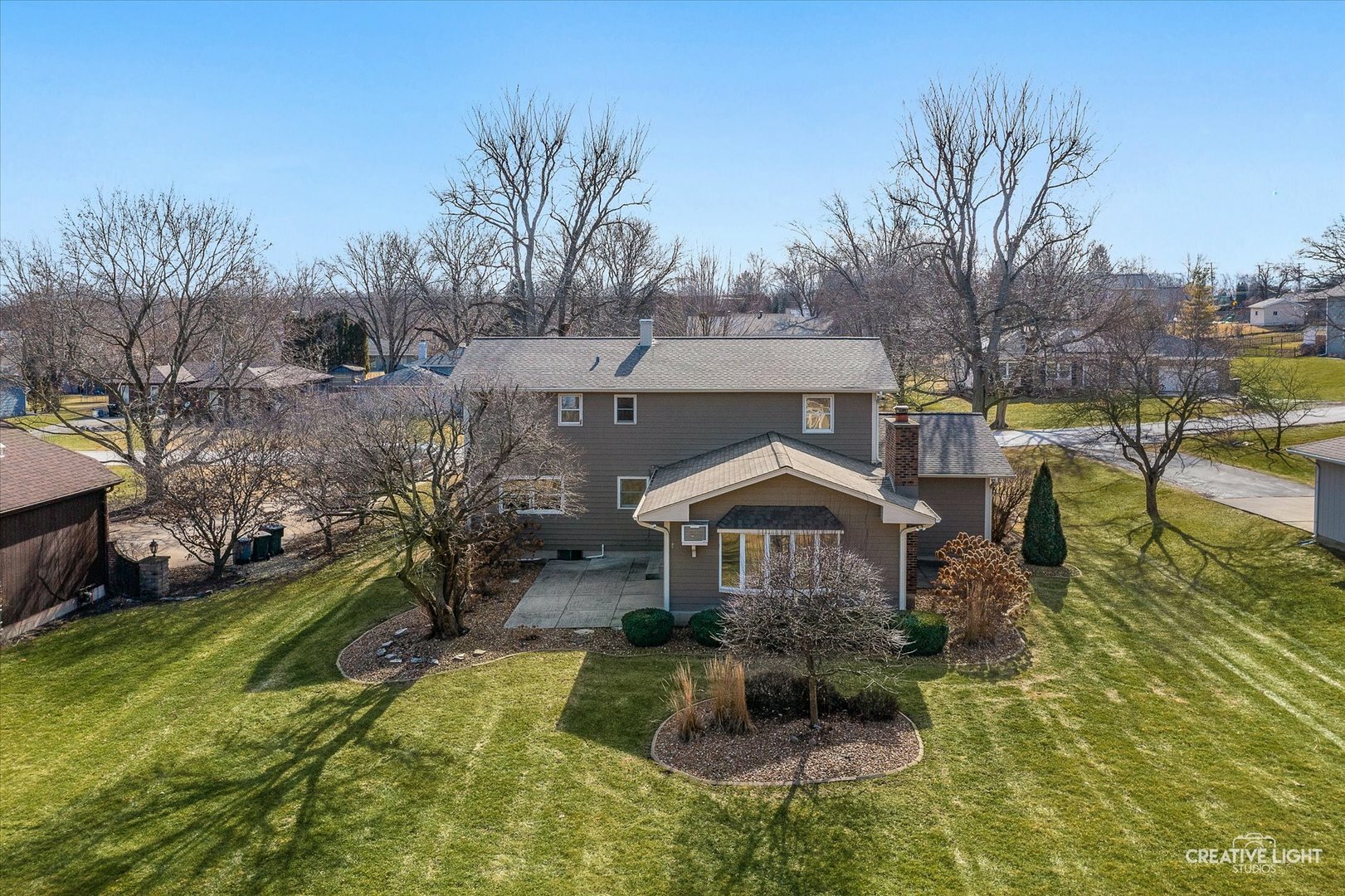 Property Photo:  23 E Anchor Drive  IL 60543 