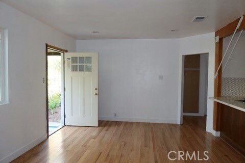 Property Photo:  716 Opal Street  CA 90277 