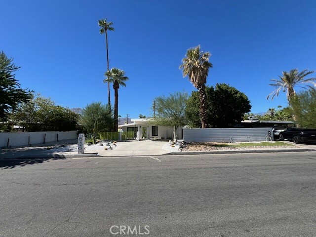 45416 Panorama Drive  Palm Desert CA 92260 photo