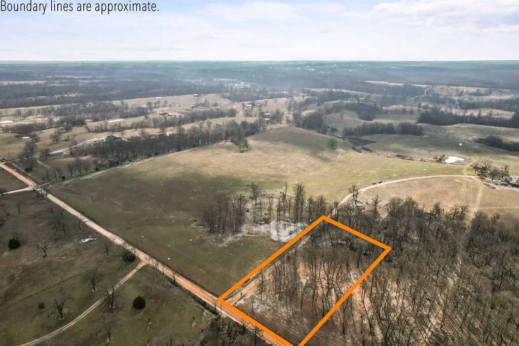 Property Photo:  2 Acres Fielding Road  AR 72736 