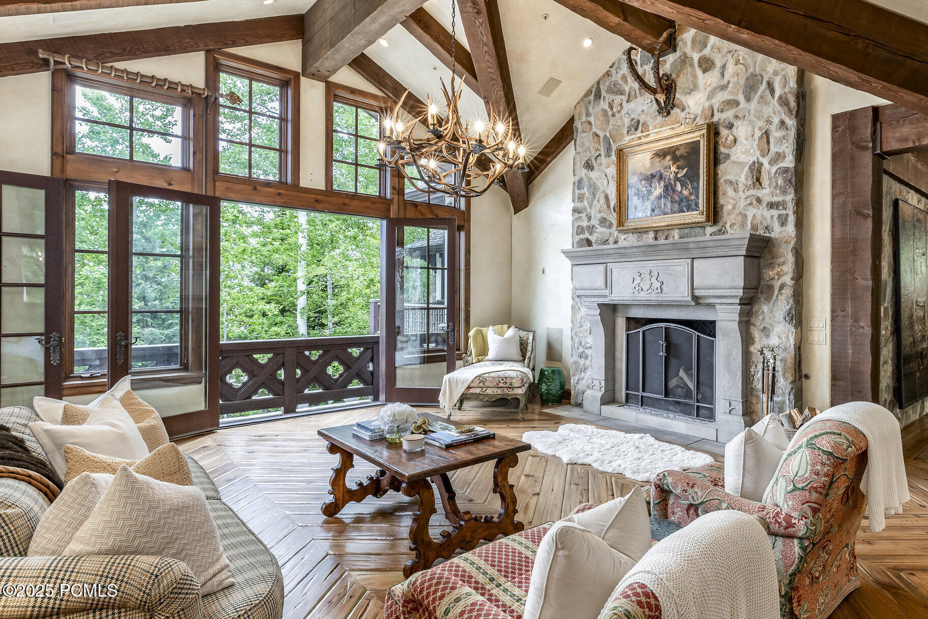 Property Photo: 7933 Bald Eagle Drive UT 84060