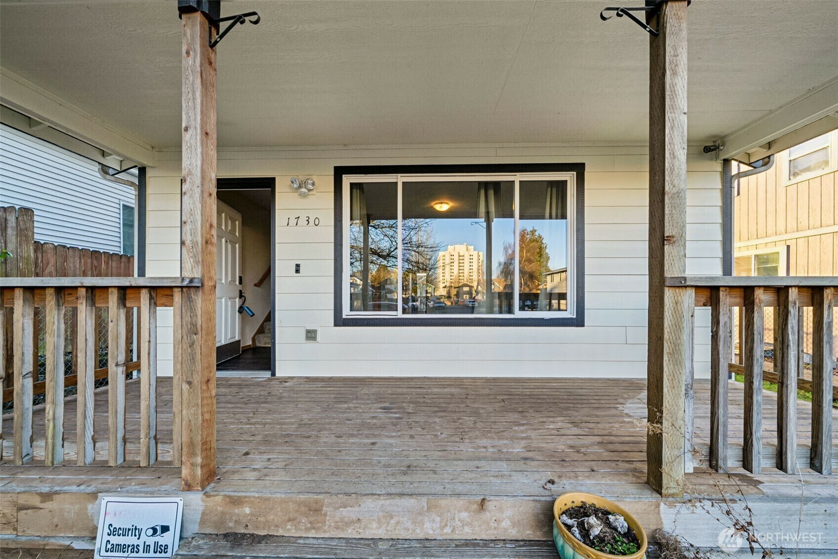 Property Photo:  1730 S L Street  WA 98405 