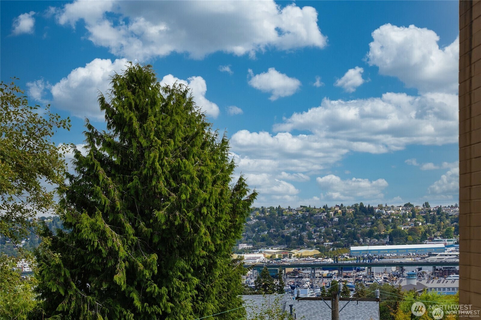 Property Photo: 3710 25th Place W 401 WA 98199