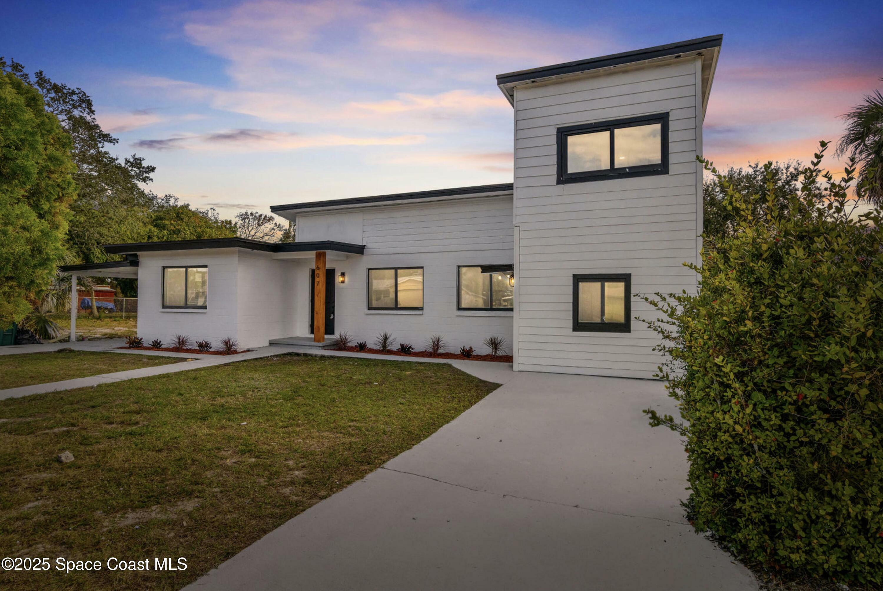 Property Photo:  607 Roberts Street  FL 32901 