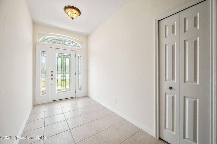 Property Photo:  1623 Laramie Circle  FL 32940 
