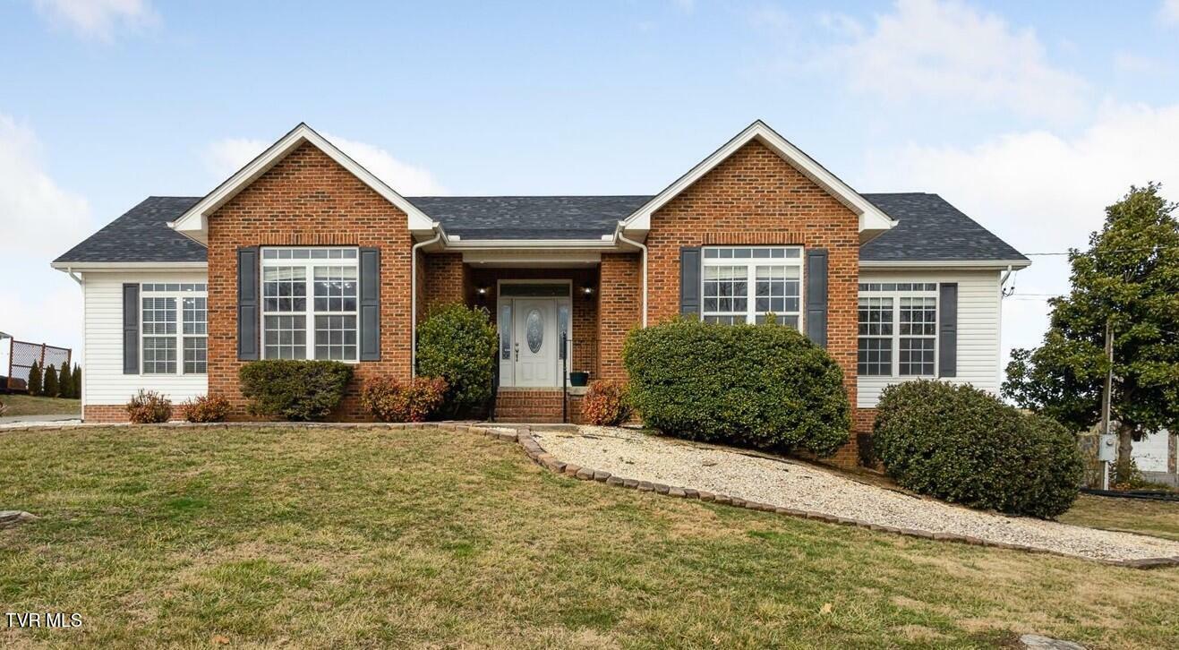 Property Photo: 119 Spider Barnes Road TN 37659