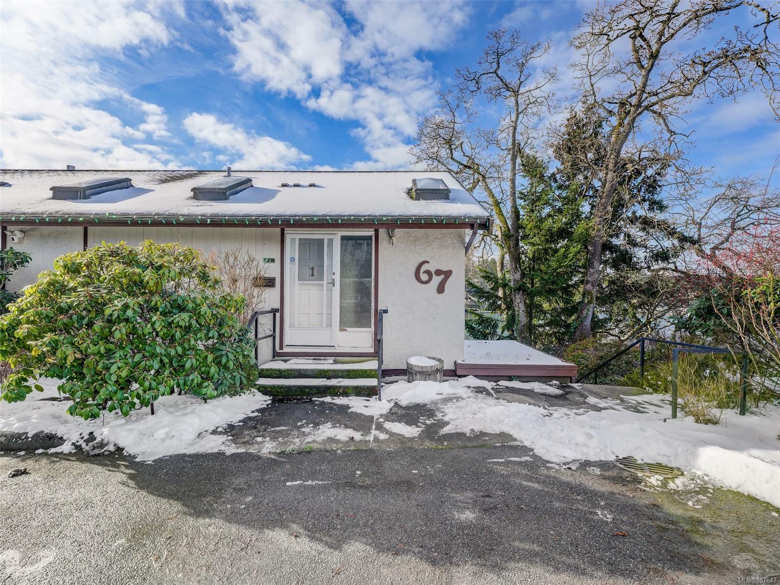 Property Photo: 67 Gorge Rd W 1 BC V9A 1L9