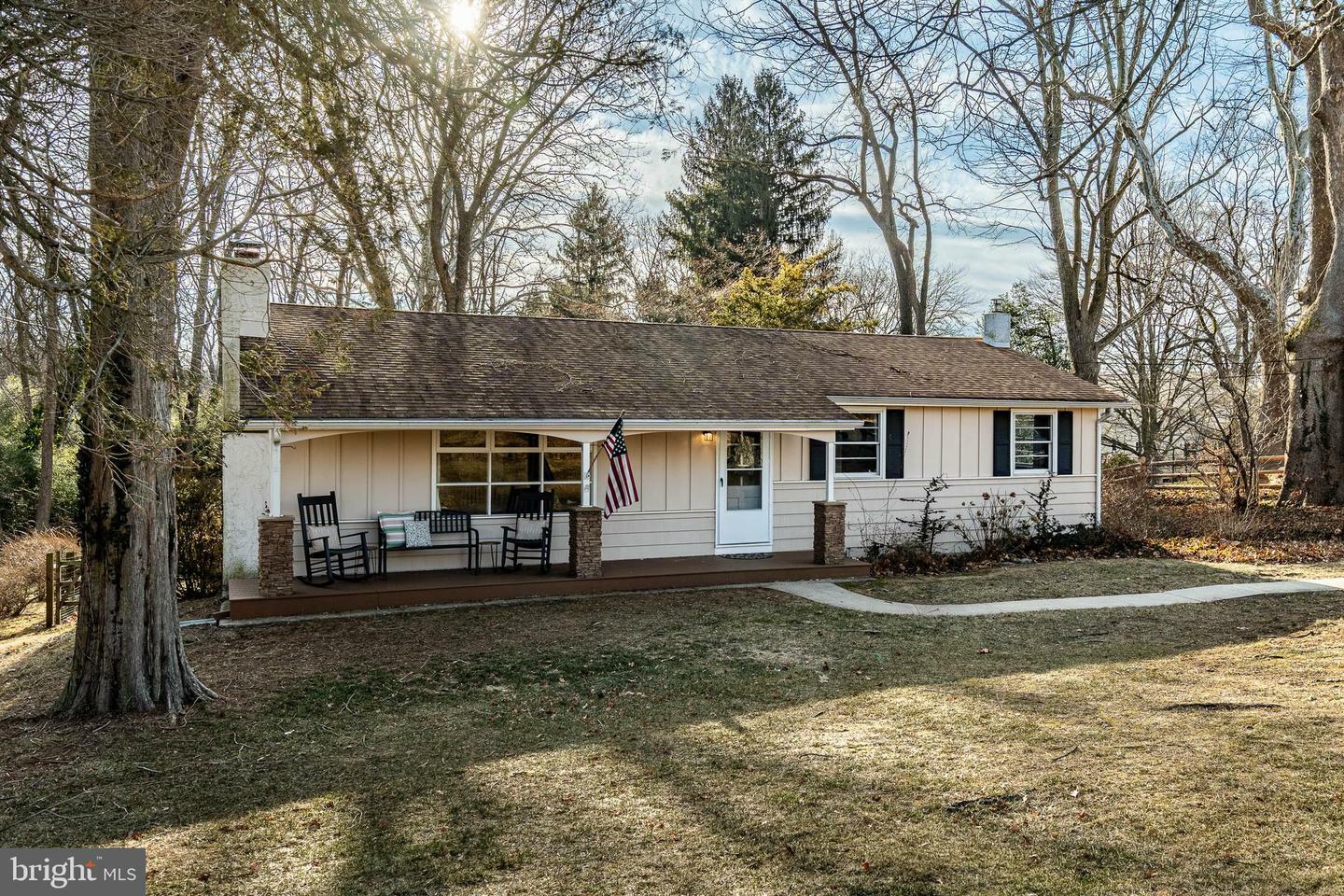 Property Photo:  358 Kirk Lane  PA 19063 