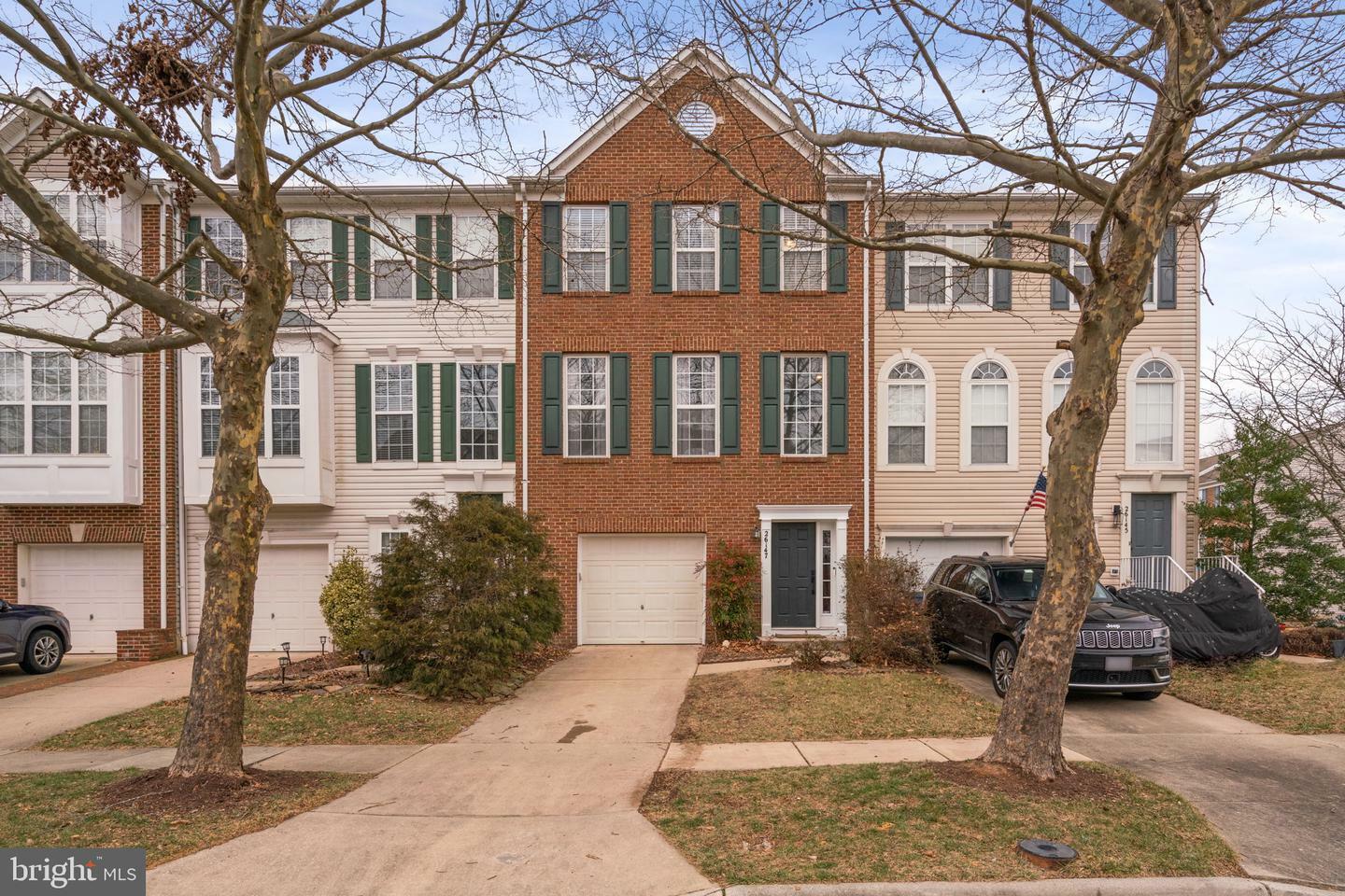 Property Photo: 26147 Lands End Drive VA 20152
