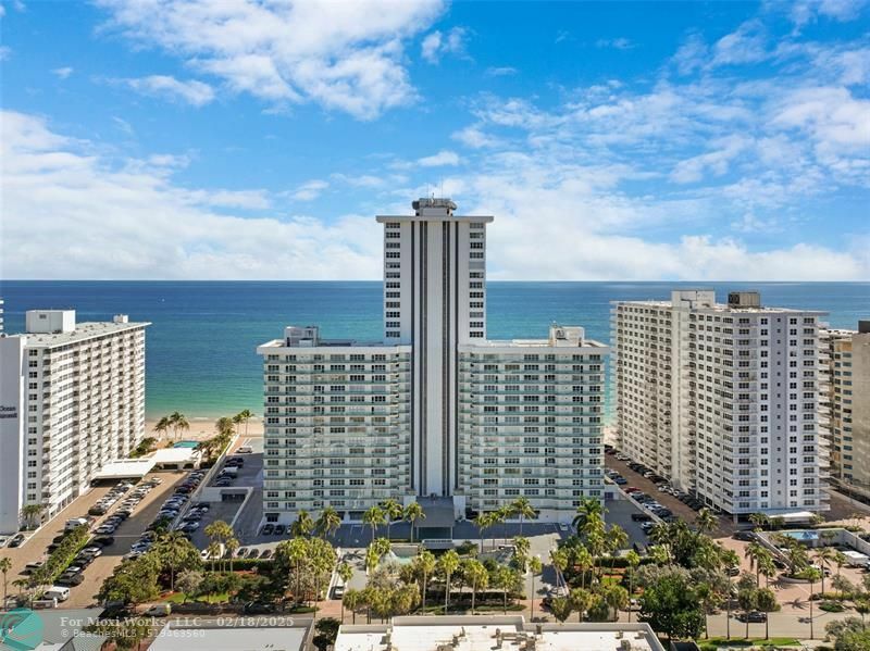 Property Photo:  3900 Galt Ocean Dr 1714  FL 33308 