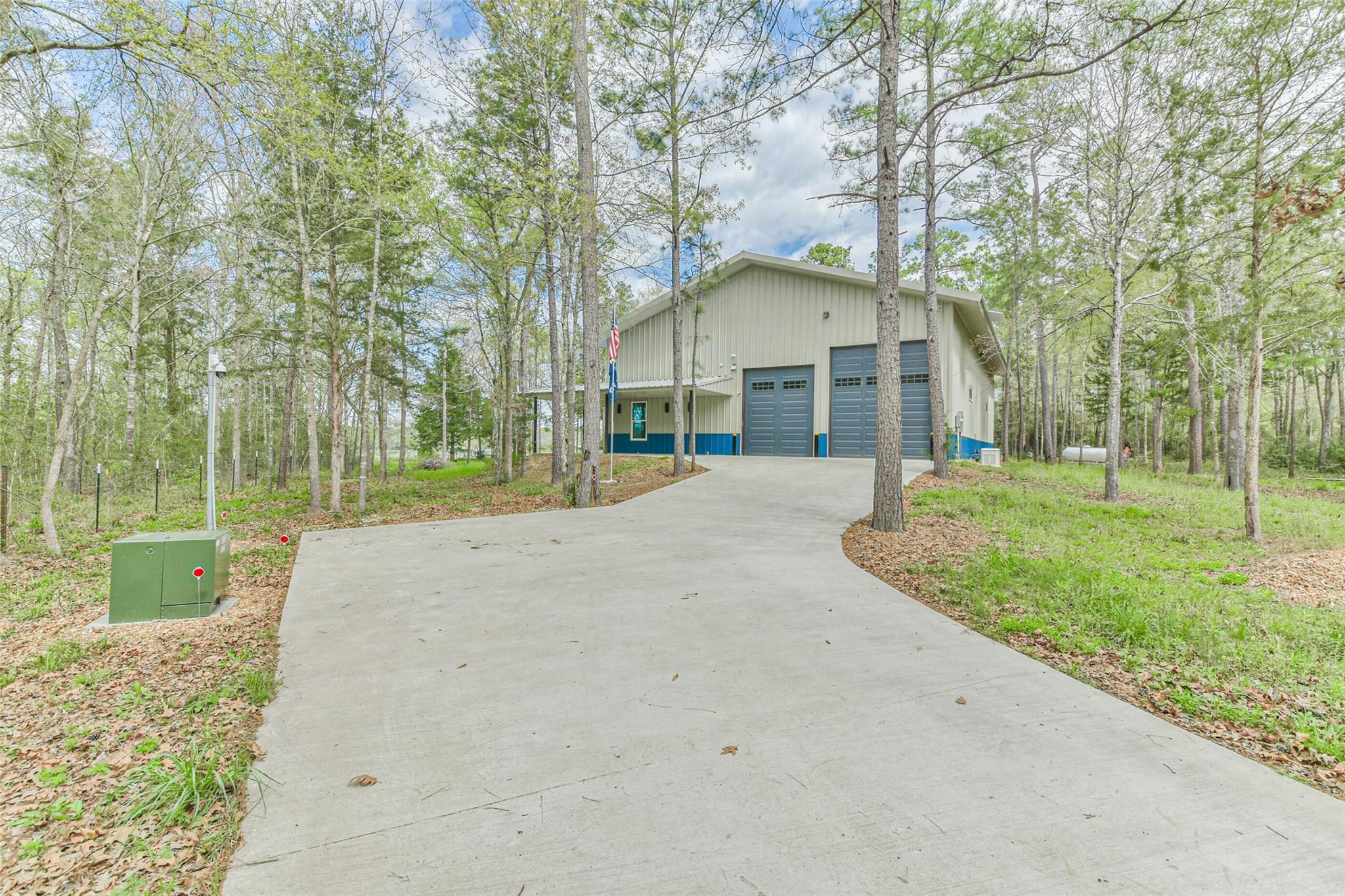 Property Photo: 10161 Tanyard Road TX 77378