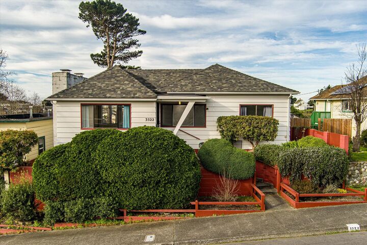 3522 Dakota Street  Eureka CA 95503 photo