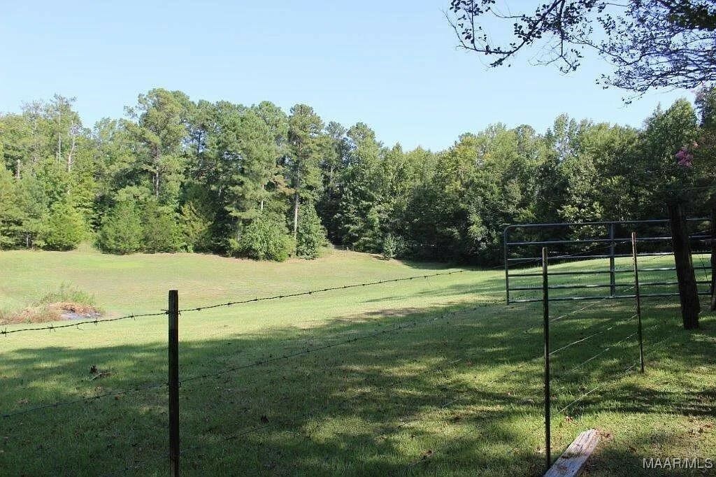 Property Photo:  3641 Julian Town Road  AL 36047 