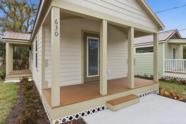 Property Photo:  630 Third Street Street  FL 32765 