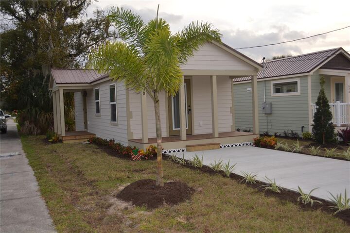 Property Photo: 630 3 Third Street Street FL 32765