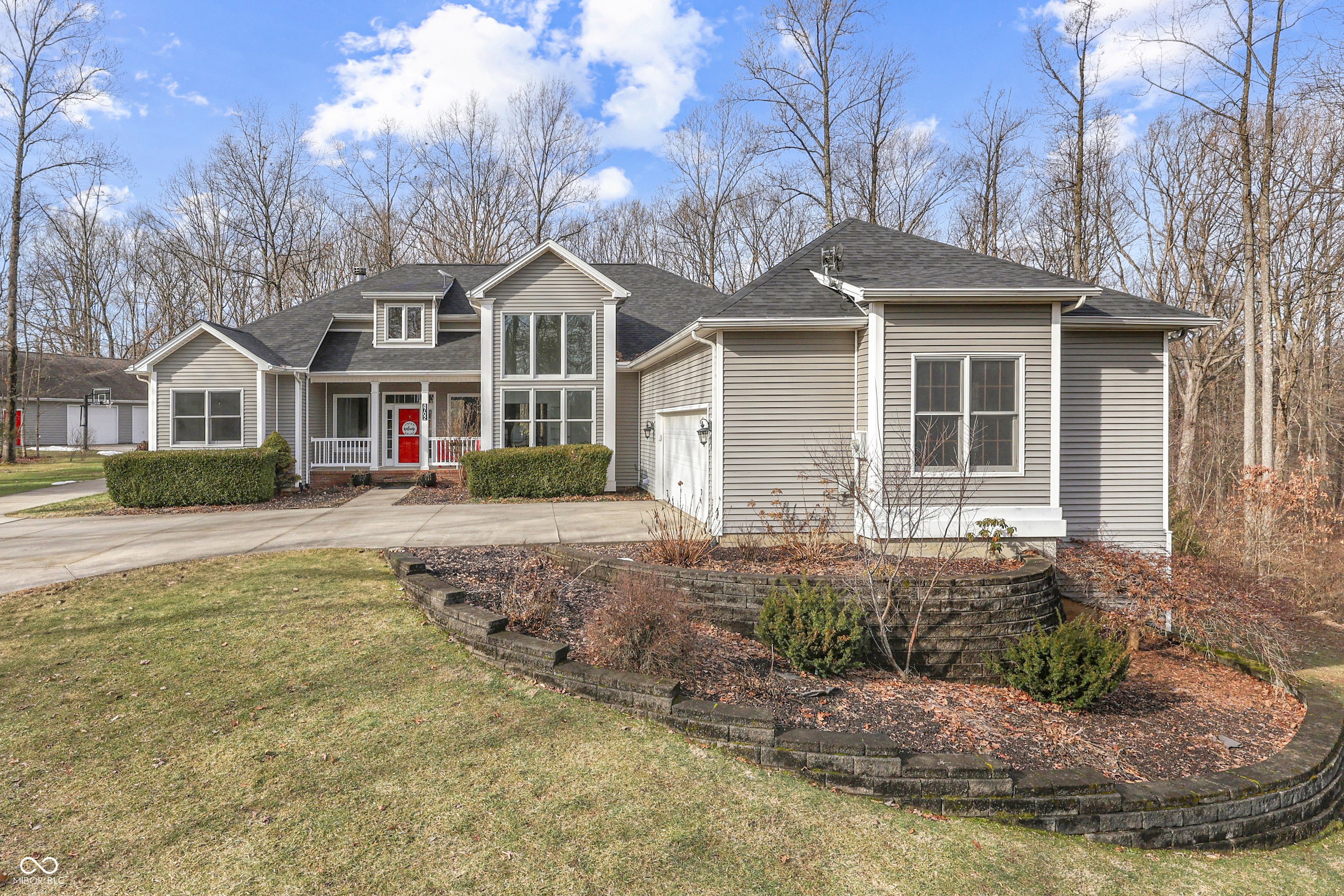 Property Photo: 8702 Wyatt Drive IN 47201