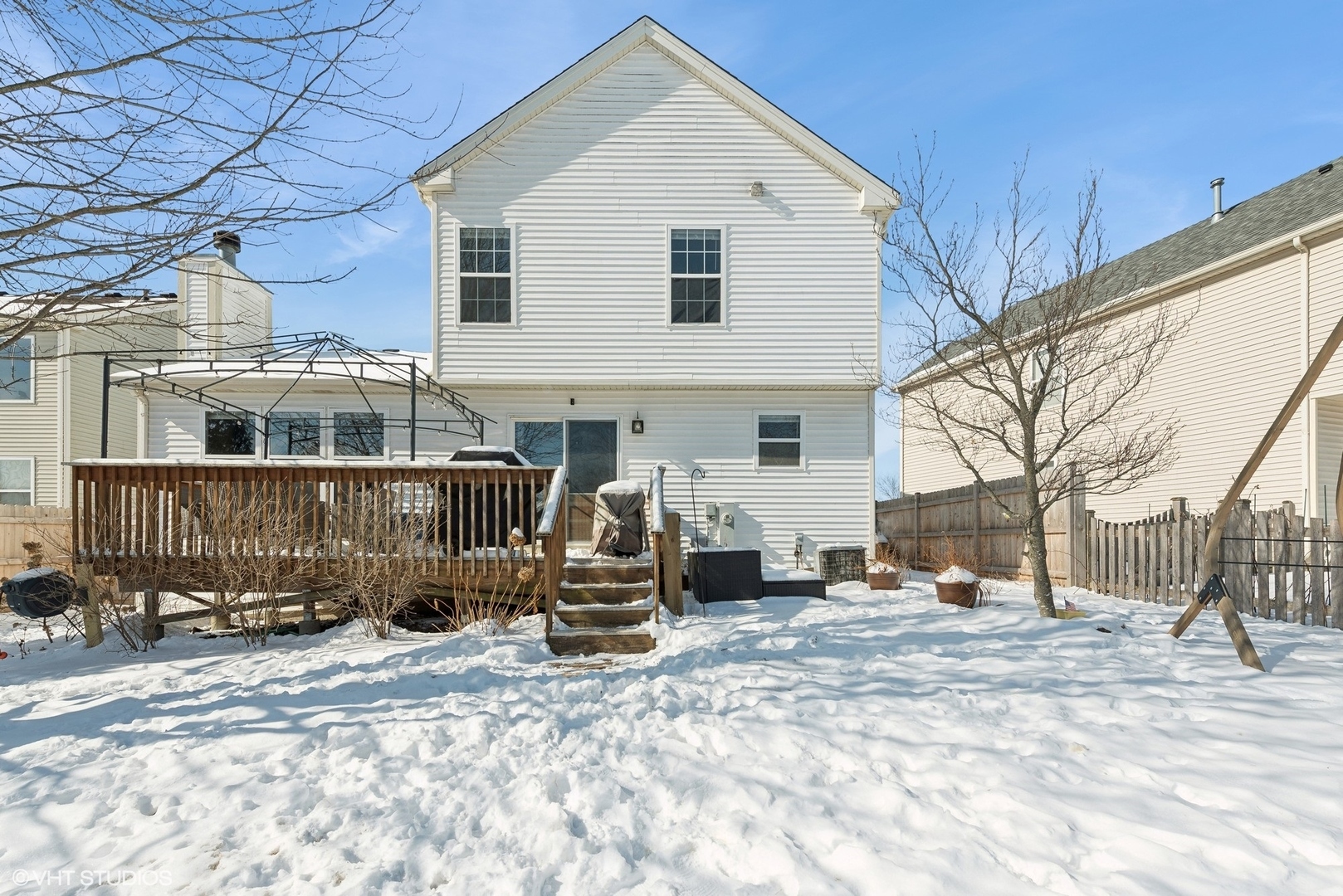 Property Photo:  285 Spring Valley Court  IL 60073 