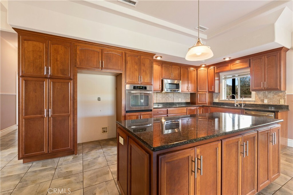 Property Photo: 2442 River View Road CA 95423