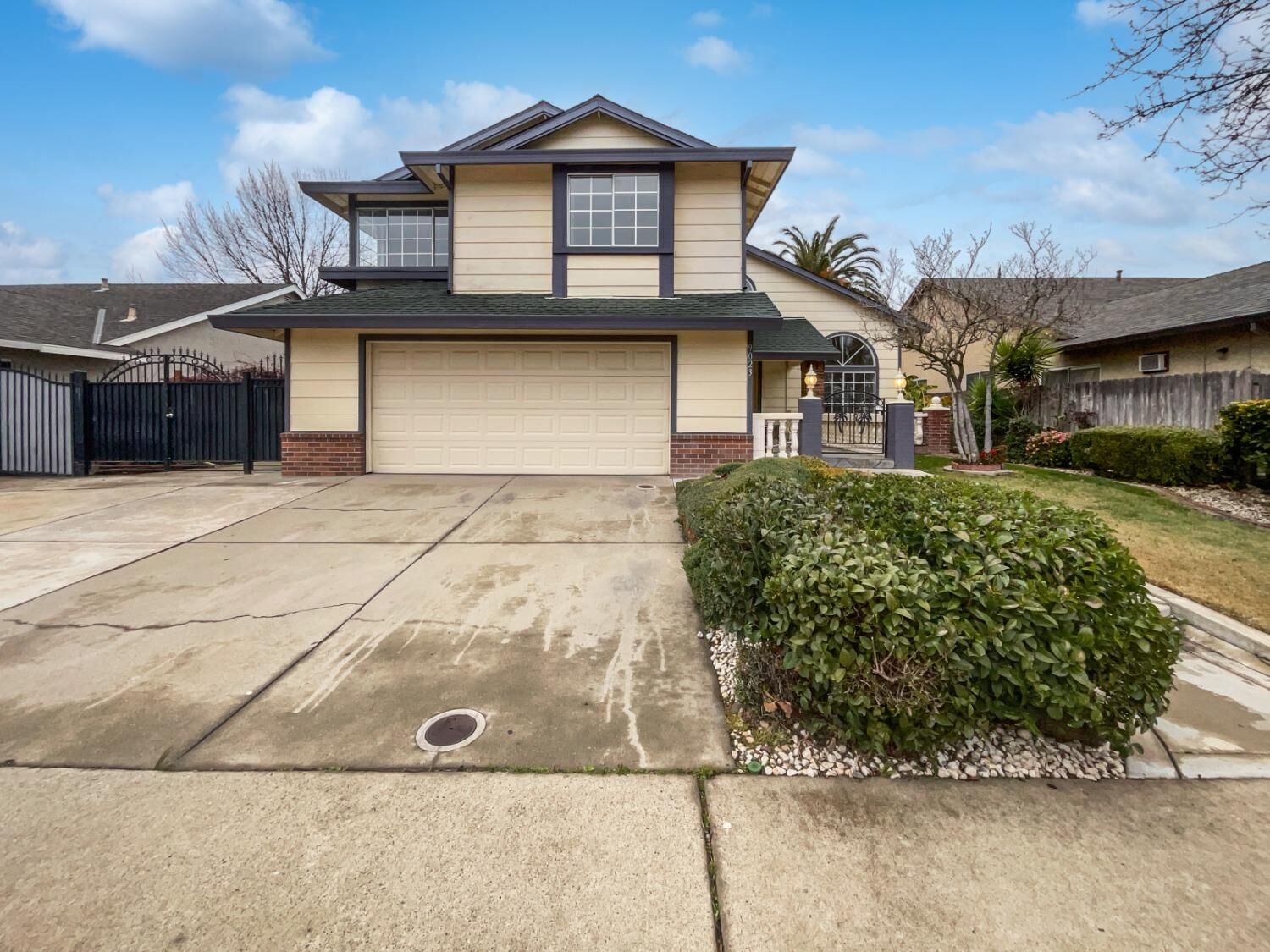 Property Photo:  9023 Colombard Way  CA 95829 