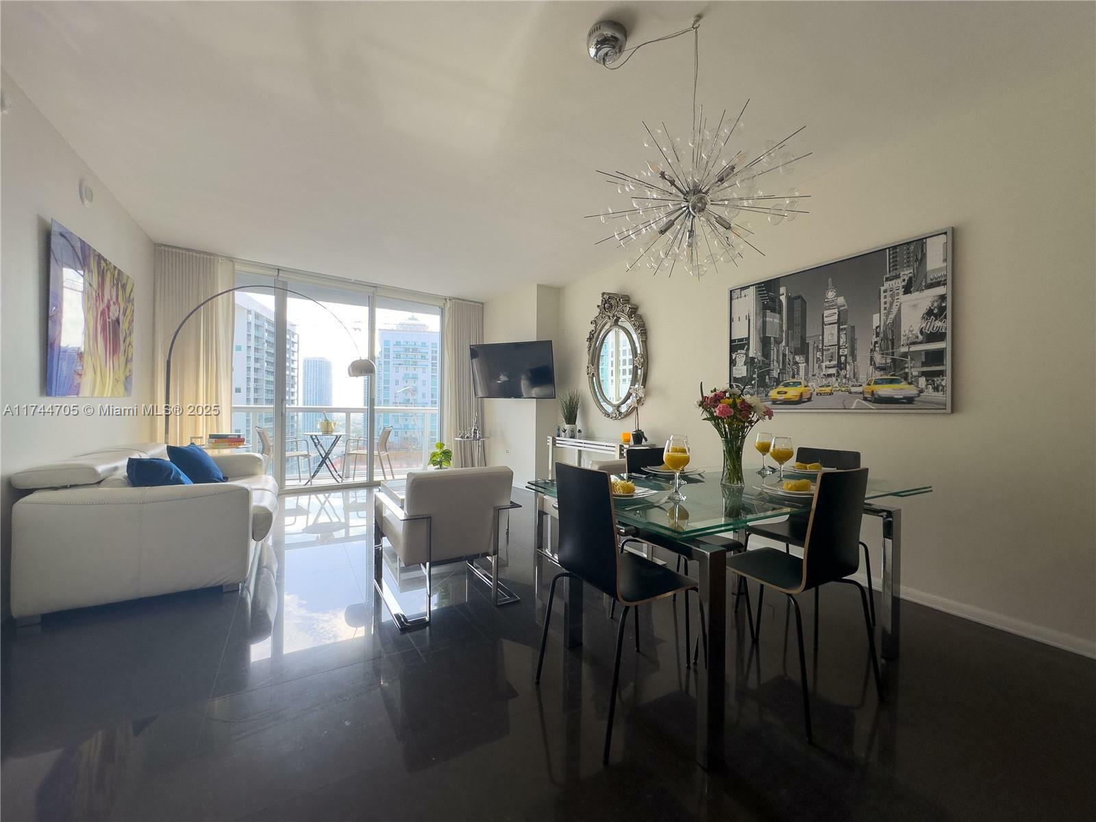 Property Photo:  485 Brickell Ave 3307  FL 33131 