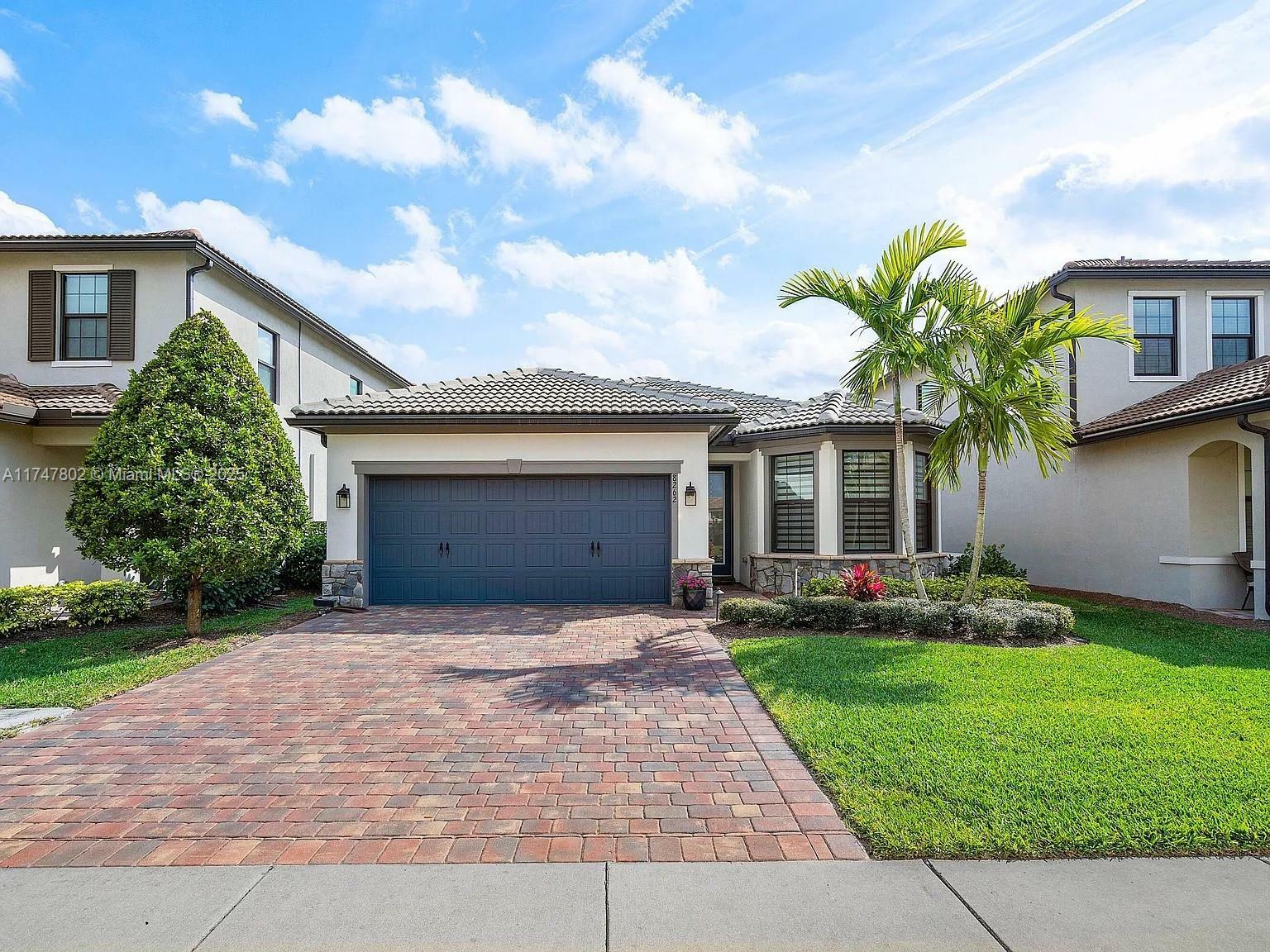 Property Photo:  8262 Cinch Way  FL 33467 