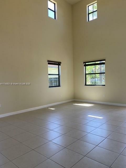 Property Photo:  3609 SE 1 Street  FL 33033 