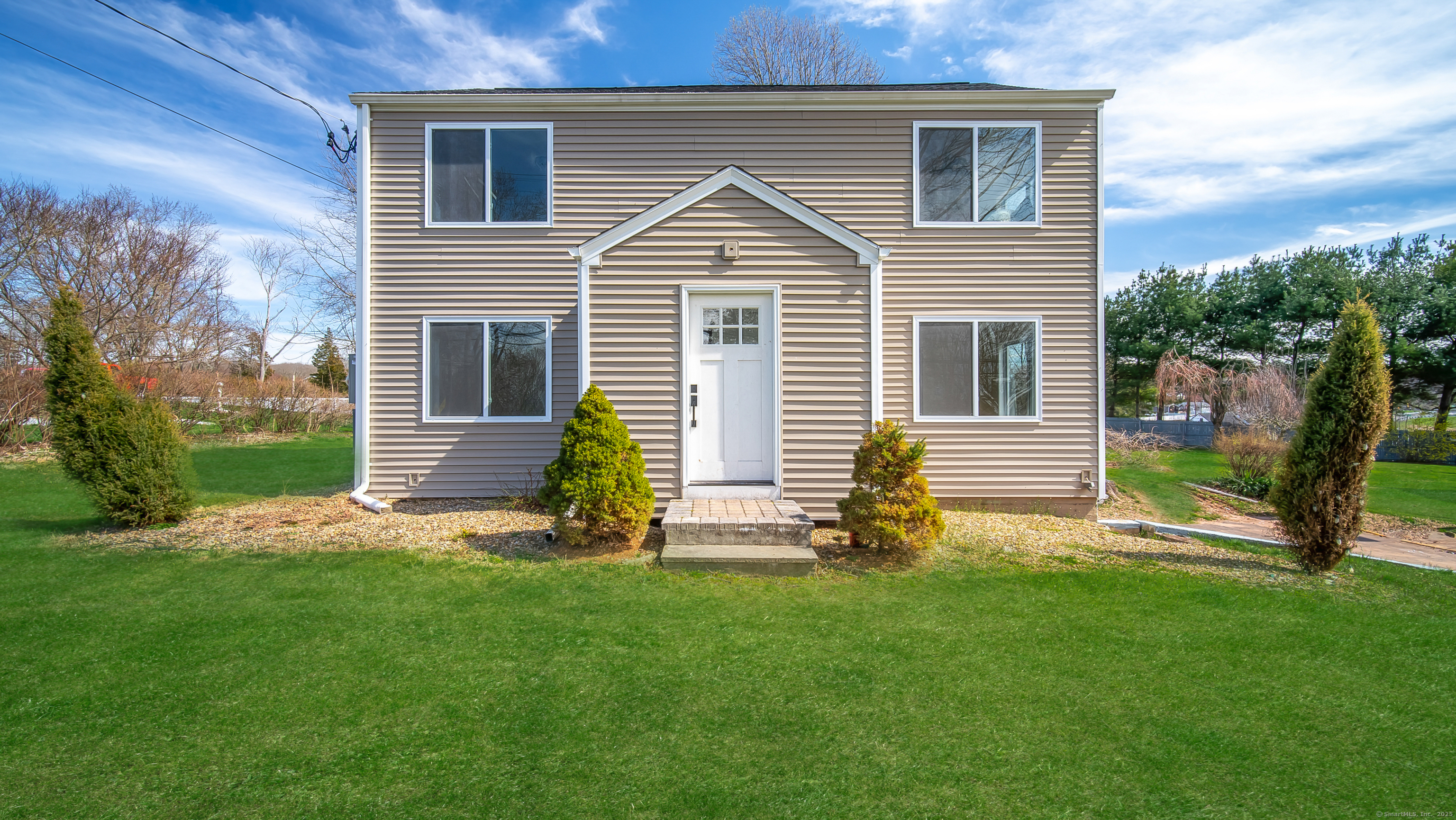 Property Photo: 493 Worthington Ridge CT 06037