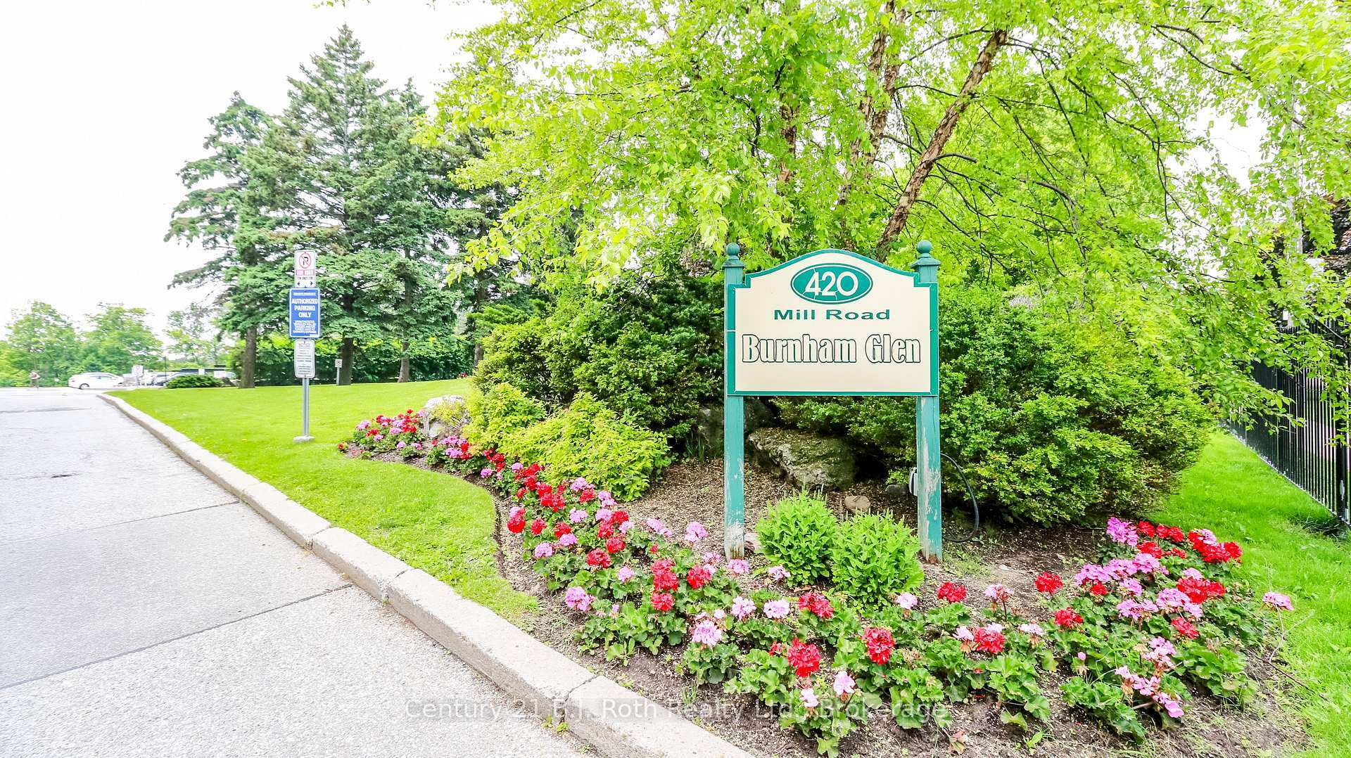 Property Photo: 420 Mill Road W 412 ON M9C 1Z1