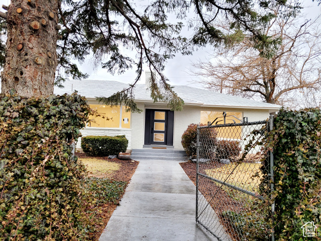 Property Photo: 1686 W Melba Ln UT 84065