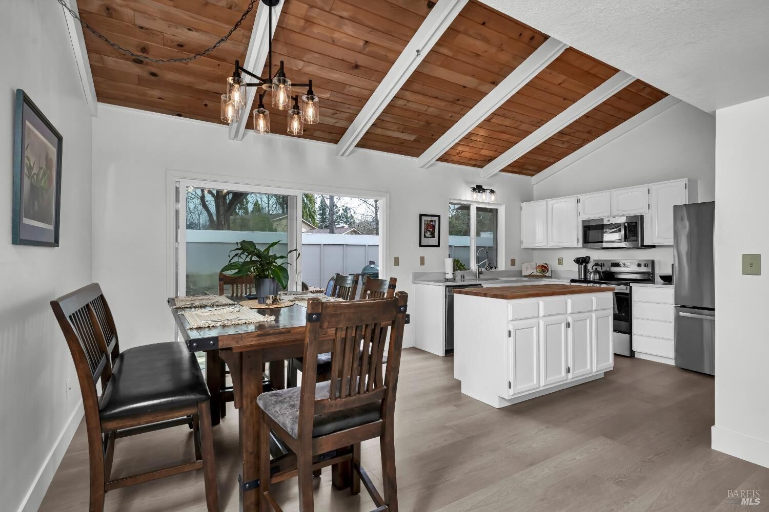 Property Photo:  1632 Arroyo Sierra Drive  CA 95405 