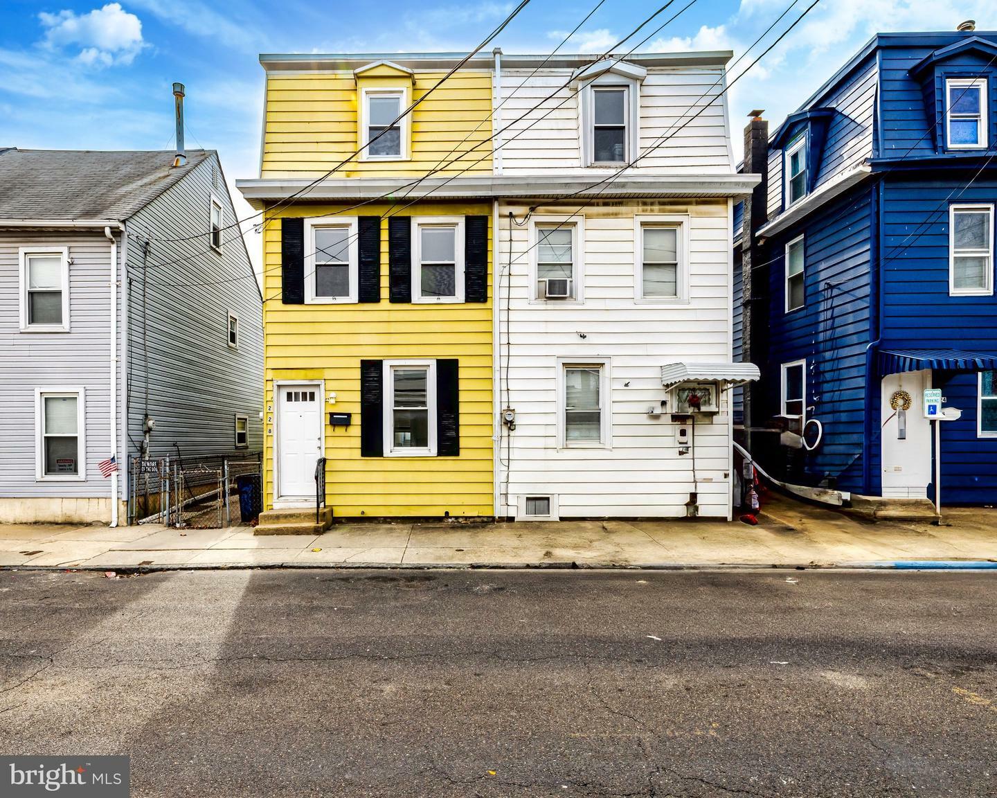 Property Photo:  228 Bergen Street  NJ 08030 