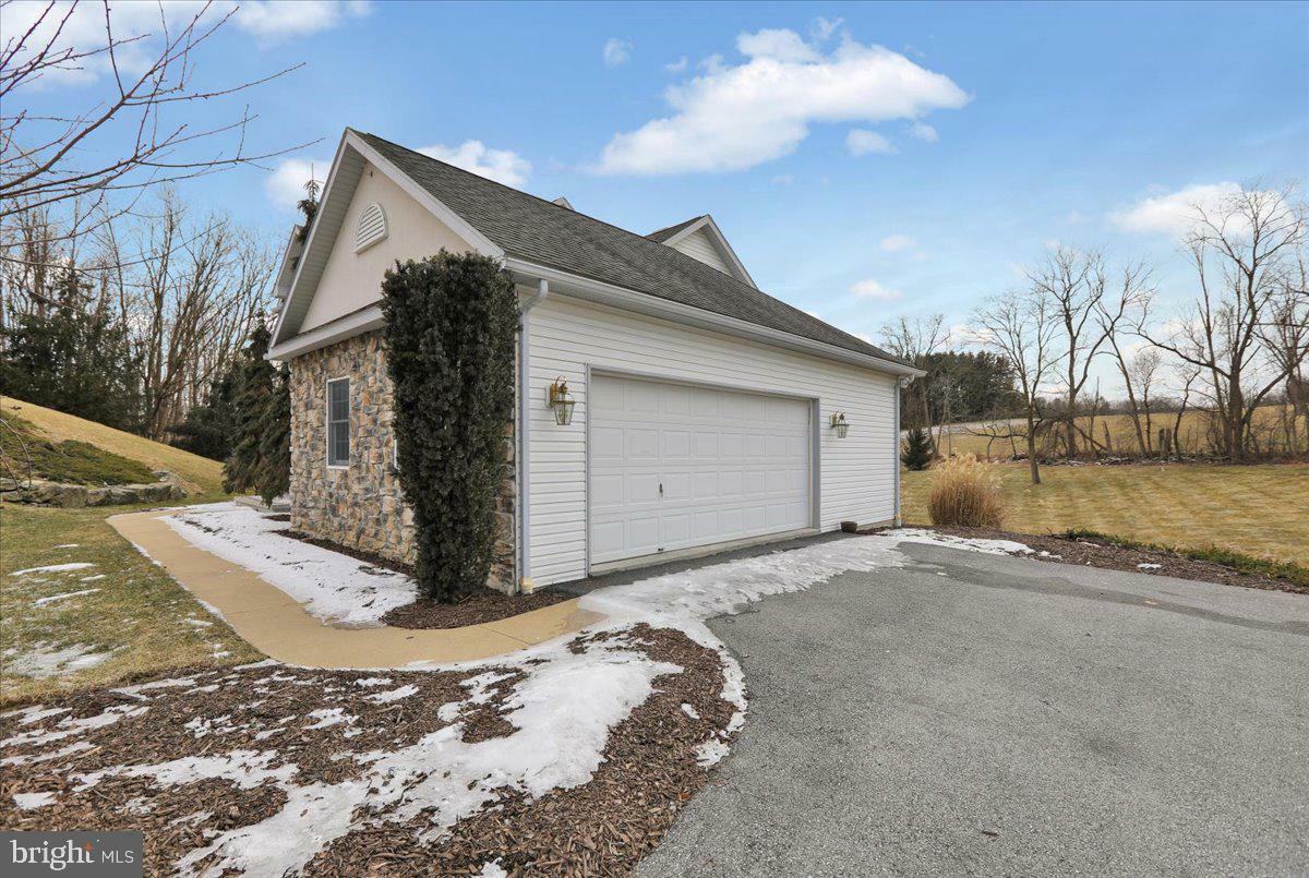 Property Photo:  158 Steeple Drive  PA 19551 