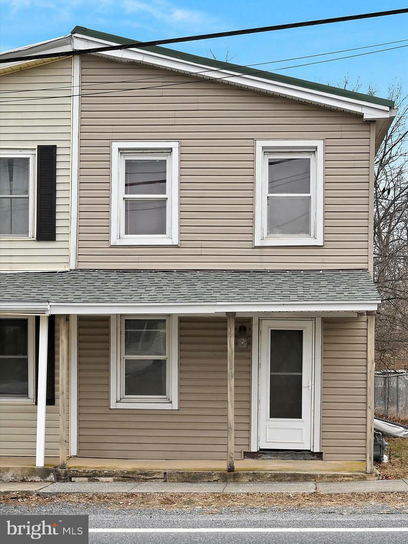 Property Photo:  52 N Sheridan Road  PA 17073 