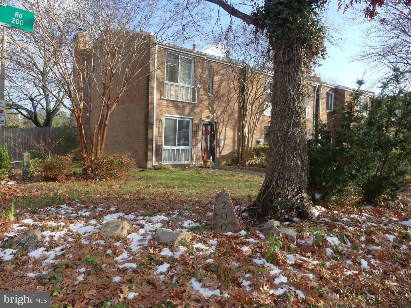 Property Photo:  200 Stevenson Square  VA 22304 